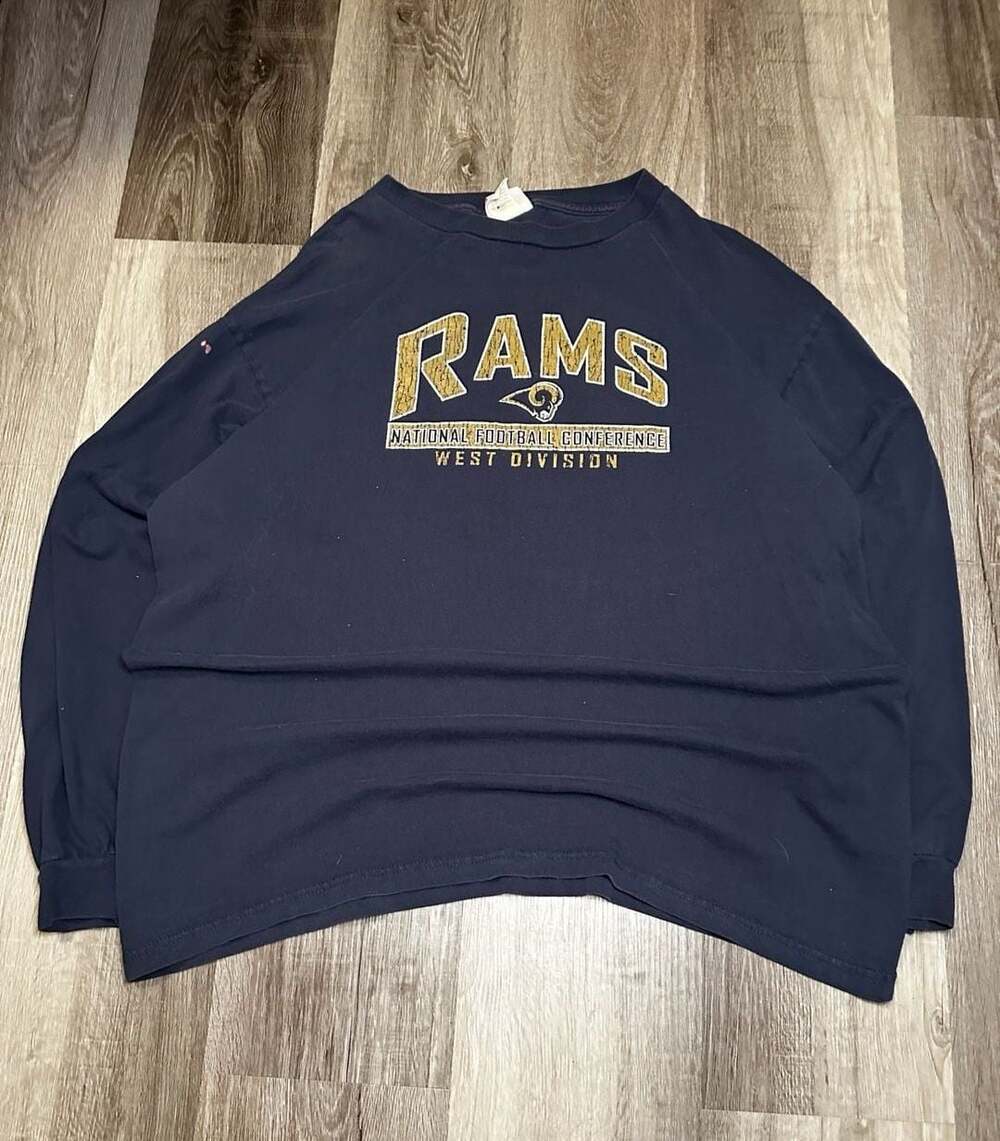 Vintage 90s St. Louis Rams NFL Long Sleeve Graphic T-Shirt